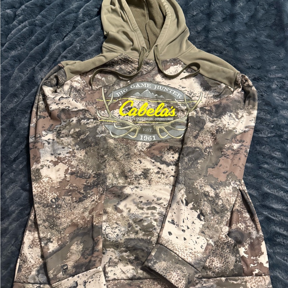 Men’s Large Cabela's Camo Hoodie Fleece-Lined